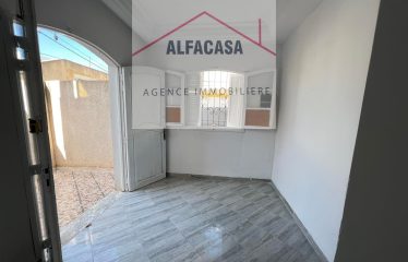 A LOUER UN ETAGE DE VILLA S+2 A JARDIN DE L AOUINA