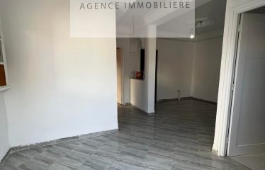 A LOUER UN ETAGE DE VILLA S+2 A JARDIN DE L AOUINA