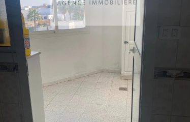 A LOUER UN APPARTEMENT S+3 A LA SOUKRA