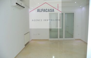 A LOUER UN APPARTEMENT S+3 A LA MARSA