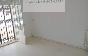 A VENDRE UN APPARTEMENT S+3 A AIN ZAGHOUEN