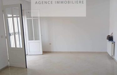 A VENDRE UN APPARTEMENT S+3 A AIN ZAGHOUEN