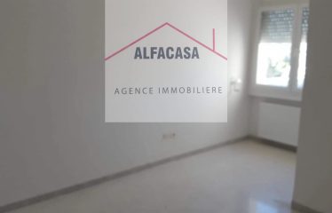 A VENDRE UN APPARTEMENT S+2 A LA SOUKRA