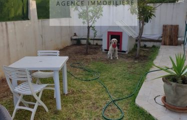 A LOUER UN APPARTEMENT S+2 HAUT STANDING A LA MARSA AVEC JARDIN