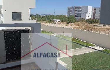 A LOUER UN APPARTEMENT S+4 A JARDIN DE CARTHAGE