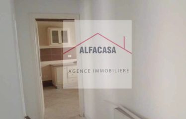 A LOUER UN APPARTEMENT S+2 A L AOUINA USAGE BUREAUTIQUE OU BIEN CABINET