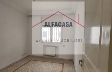 A LOUER UN APPARTEMENT HAUT STANDING S+3 A AIN ZAGHOUEN NORD.