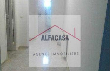 A LOUER UN ETAGE DE VILLA S+3 A LA SOUKRA