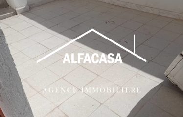 A LOUER UN ETAGE DE VILLA S+3 AVEC TERRASSE A L’AOUINA