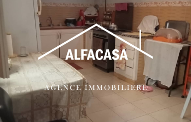 A VENDRE UNE MAISON AVEC TERRASSE A L’AOUINA