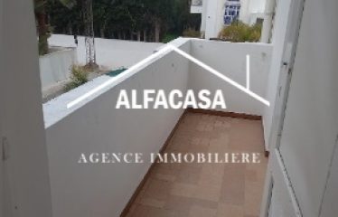 A LOUER UN ÉTAGE DE VILLA S+4 A LA MARSA.