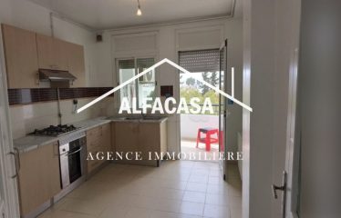 A louer un appartement s+3 a Jardin de l’aouina .