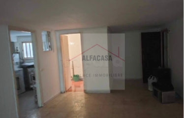 A VENDRE UN APPARTEMENT S+2 A JARDIN DE L AOUINA