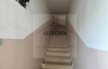 A VENDRE UN IMMEUBLE COMPOSE D UN CAFE ET QUATRE APPARTEMENTS A RAS Jbal BIZERTE