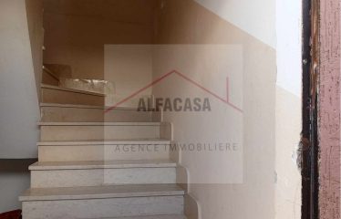 A LOUER UN ETAGE DE VILLA S+3 HAUT STANDING A L AOUINA