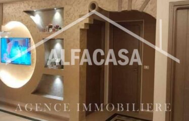 A Vendre une villa haut standing sur 3 niveaux à Diar ben Mahdmoud el Agba