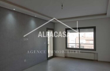 A vendre appartement S+2 haut standing jamais habité a l’Aouina.