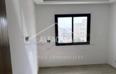 A VENDRE UN APPARTEMENT S+2 A CITE LWAHAT JAMAIS HABITE