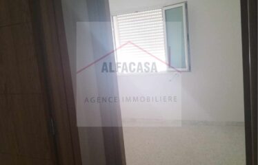 A VENDRE UN APPARTEMENT S+2 A CITE L WAHAT