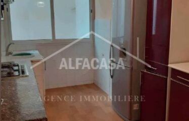 A VENDRE UN APPARTEMENT S+3 A BORJ LOUZIR